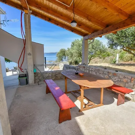 House Pine Shadow Сasa de vacaciones *